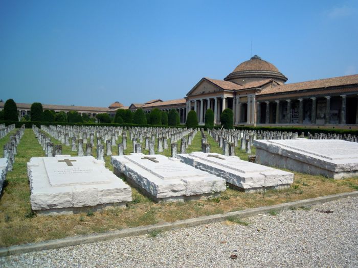 cimitero-san-cataldo
