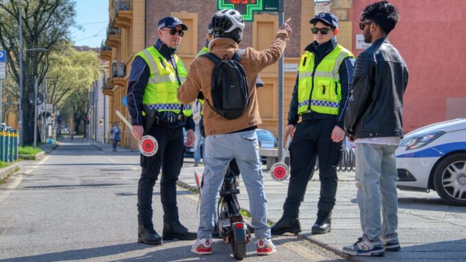monopattino polizia locale